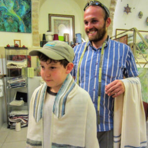 bar-mitzvah-in-israel-talith