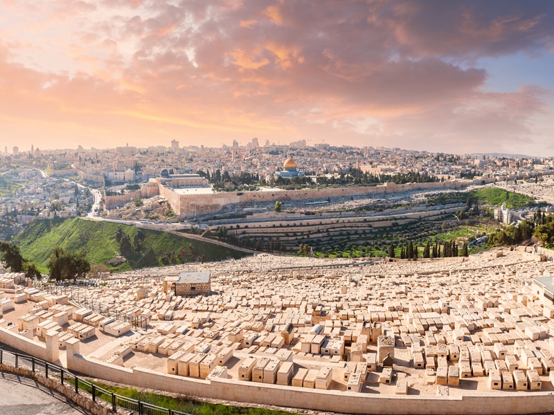 mount of olives shutterstock 800 x 600
