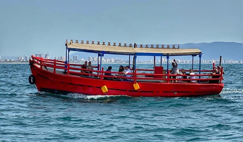 akko boat ride