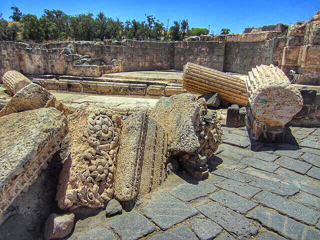 beit-shean-nympheaum