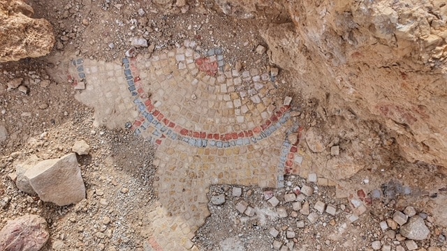 hyrcania-mosaic-detail