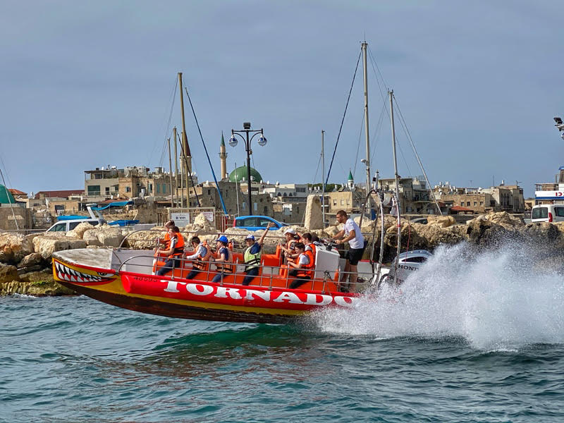 speed boat ride akko