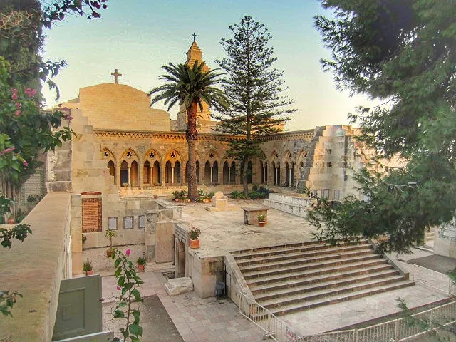 Pater-Noster-Church-tour