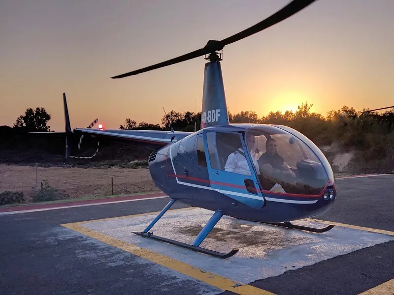 Robinson r44