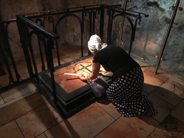 chapel-of-the-finding-of-the-cross-holy-sepulchre