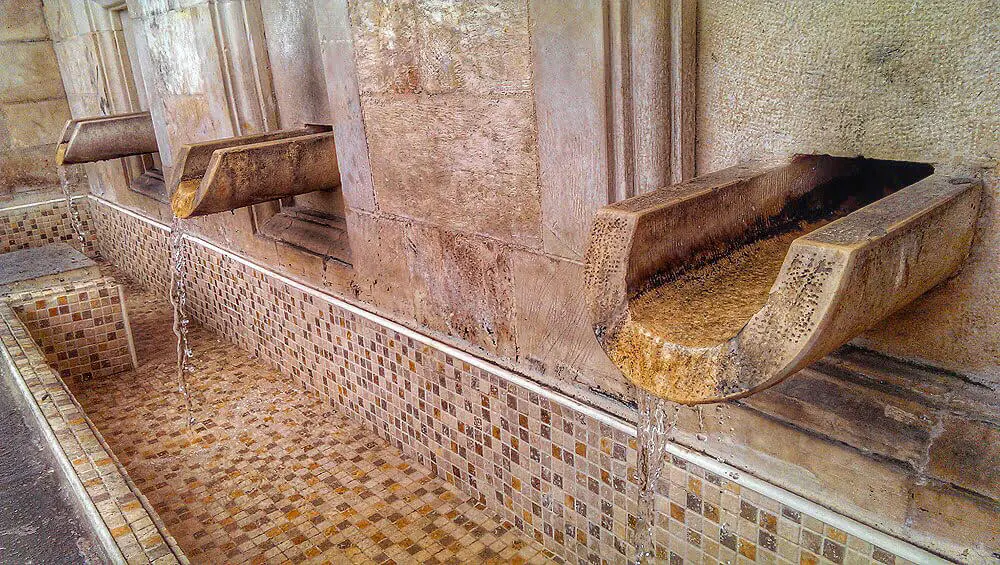 marys-well-nazareth