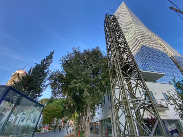 tahal-antenna-sarona